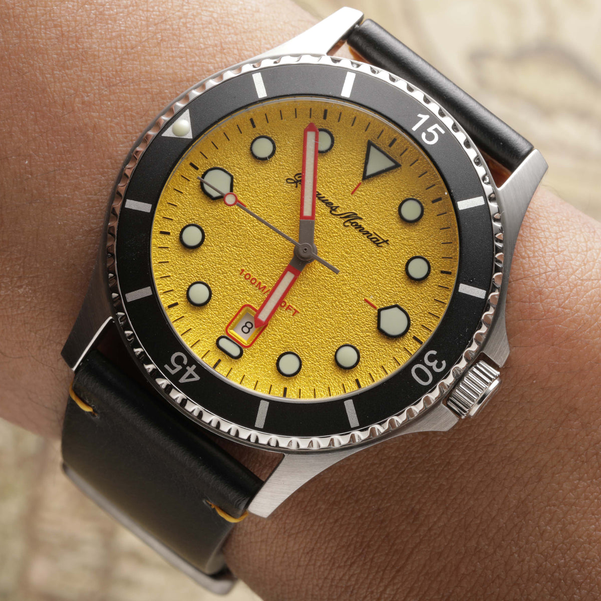 Black / Yellow