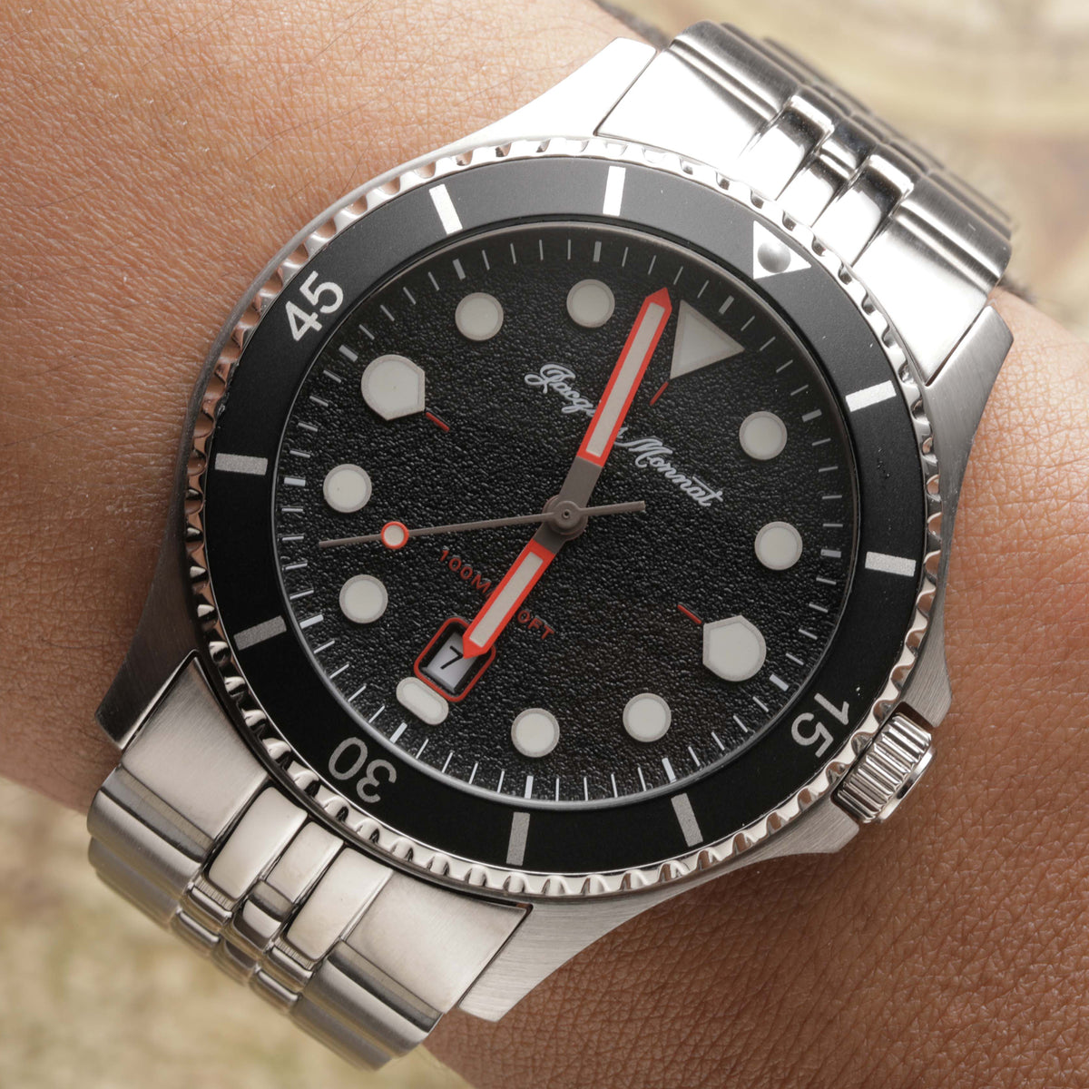 Black / Steel